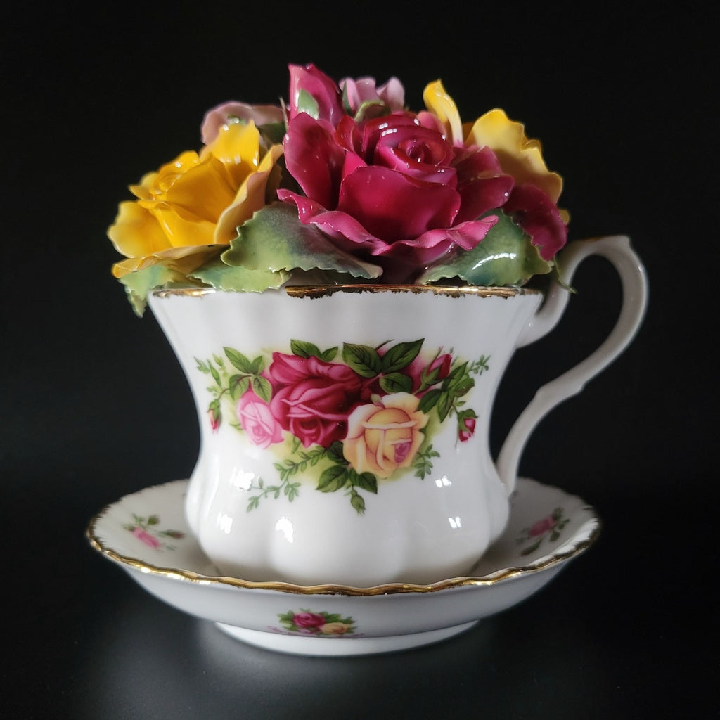 Vtg Royal Albert Old Country Roses 4" Musical Teacup, Canon D Johann Pachelbel