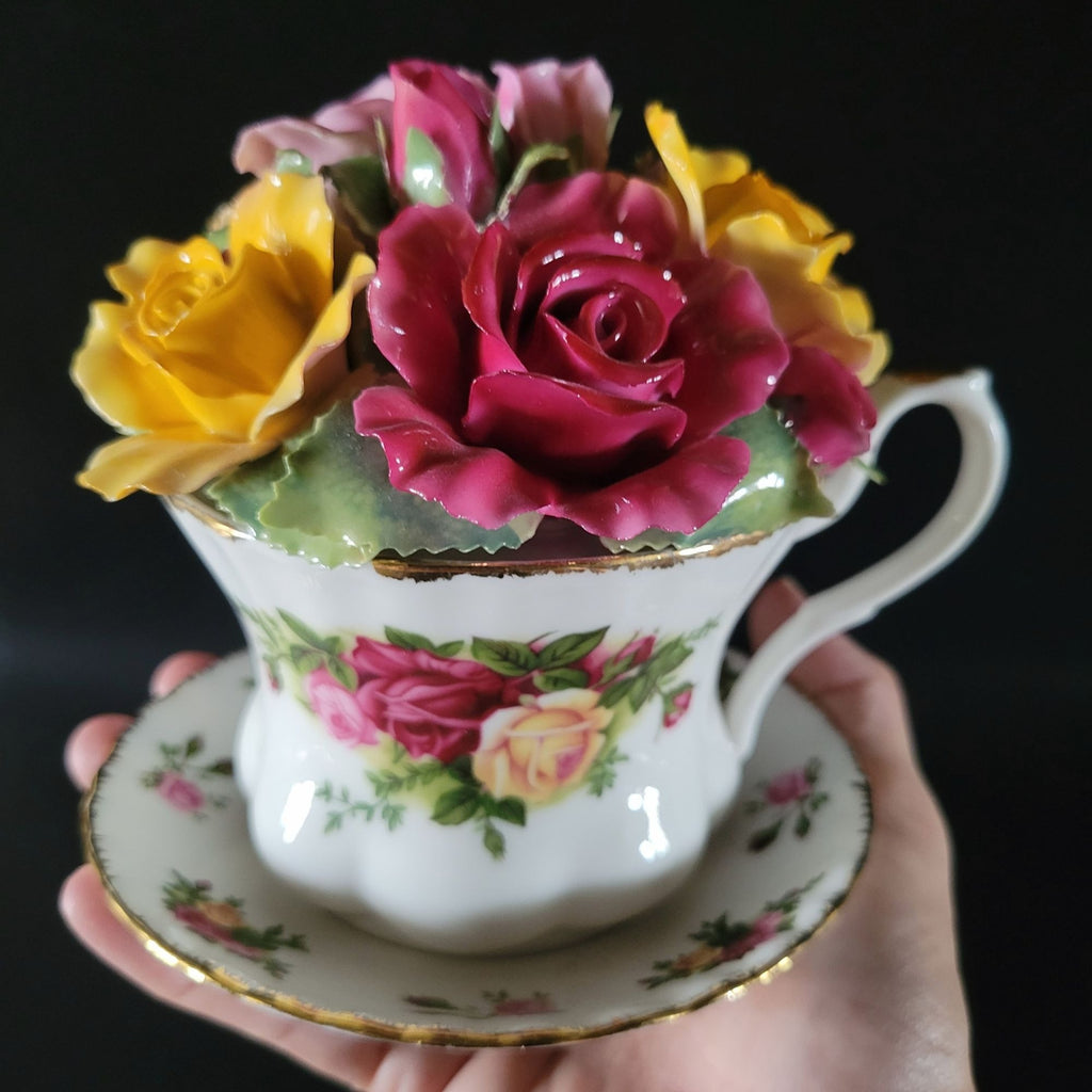 Vtg Royal Albert Old Country Roses 4" Musical Teacup, Canon D Johann Pachelbel