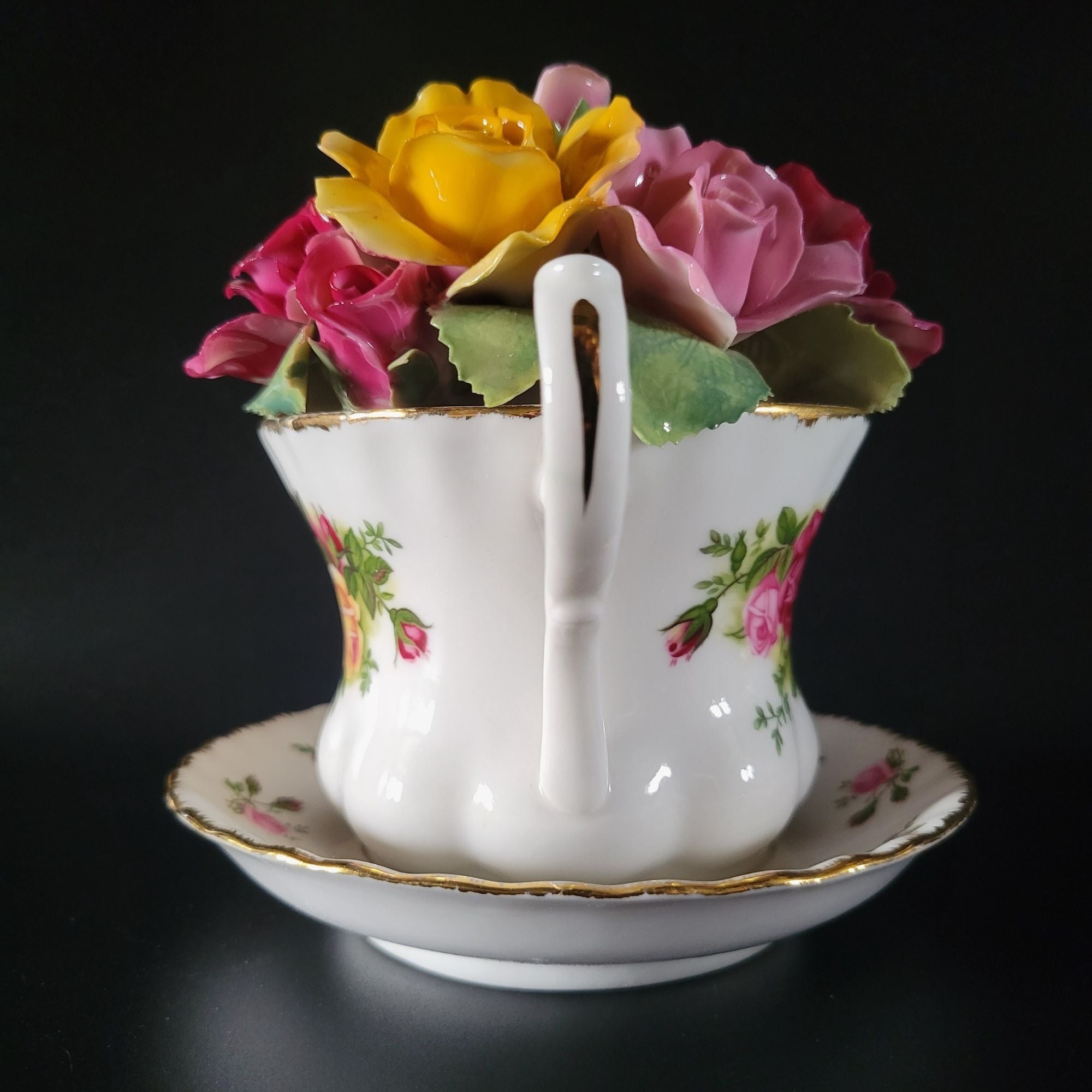 Vtg Royal Albert Old Country Roses 4" Musical Teacup, Canon D Johann Pachelbel