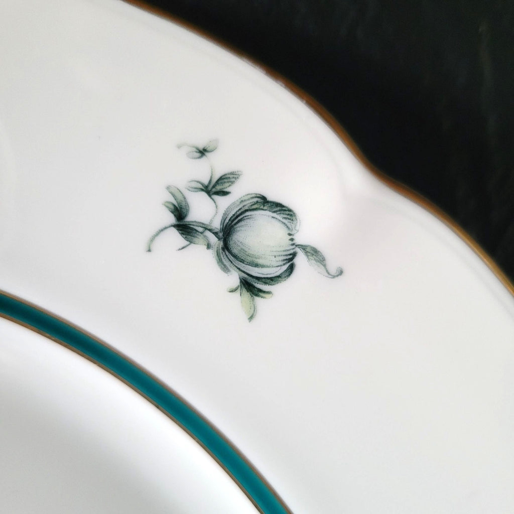 Vintage Royal Bayreuth Teal Tulip Dinner Plate 10.875" Floral Design Gold Trim