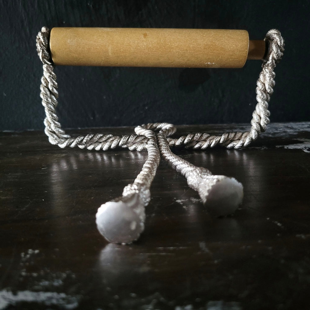 Vintage Metal Braided Rope With Tassels Toilet Paper Holder, Vintage Glam Bathroom