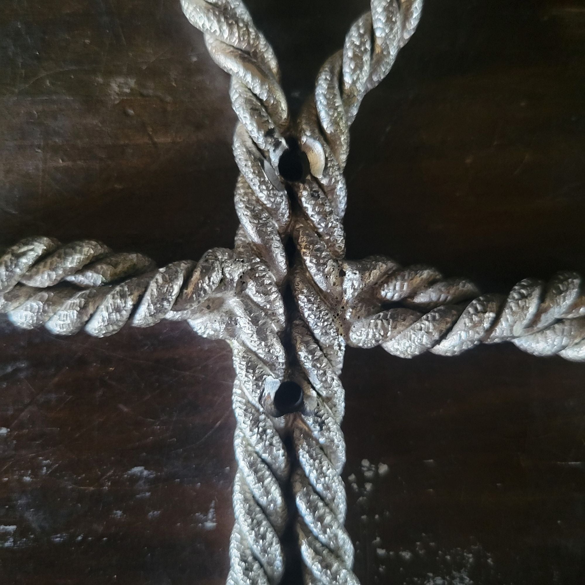 Vintage Metal Braided Rope With Tassels Toilet Paper Holder, Vintage Glam Bathroom