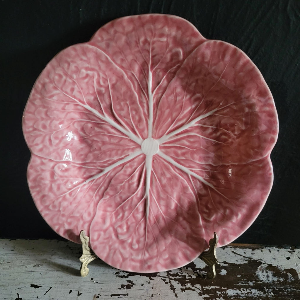 Bordallo Pinheiro Pink Cabbage Leaf Plate 9.125" Plate Wall Portugal *Chip