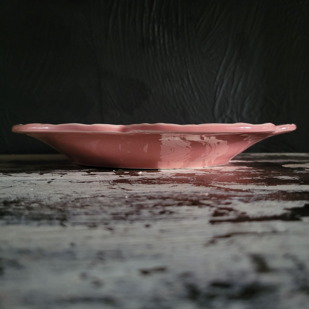 Bordallo Pinheiro Pink Cabbage Leaf Plate 9.125" Plate Wall Portugal *Chip