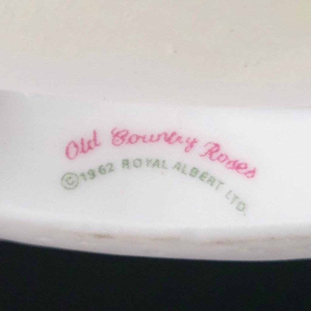 Vintage Royal Albert Old Country Roses Porcelain Musical Basket 9" Fur Elise