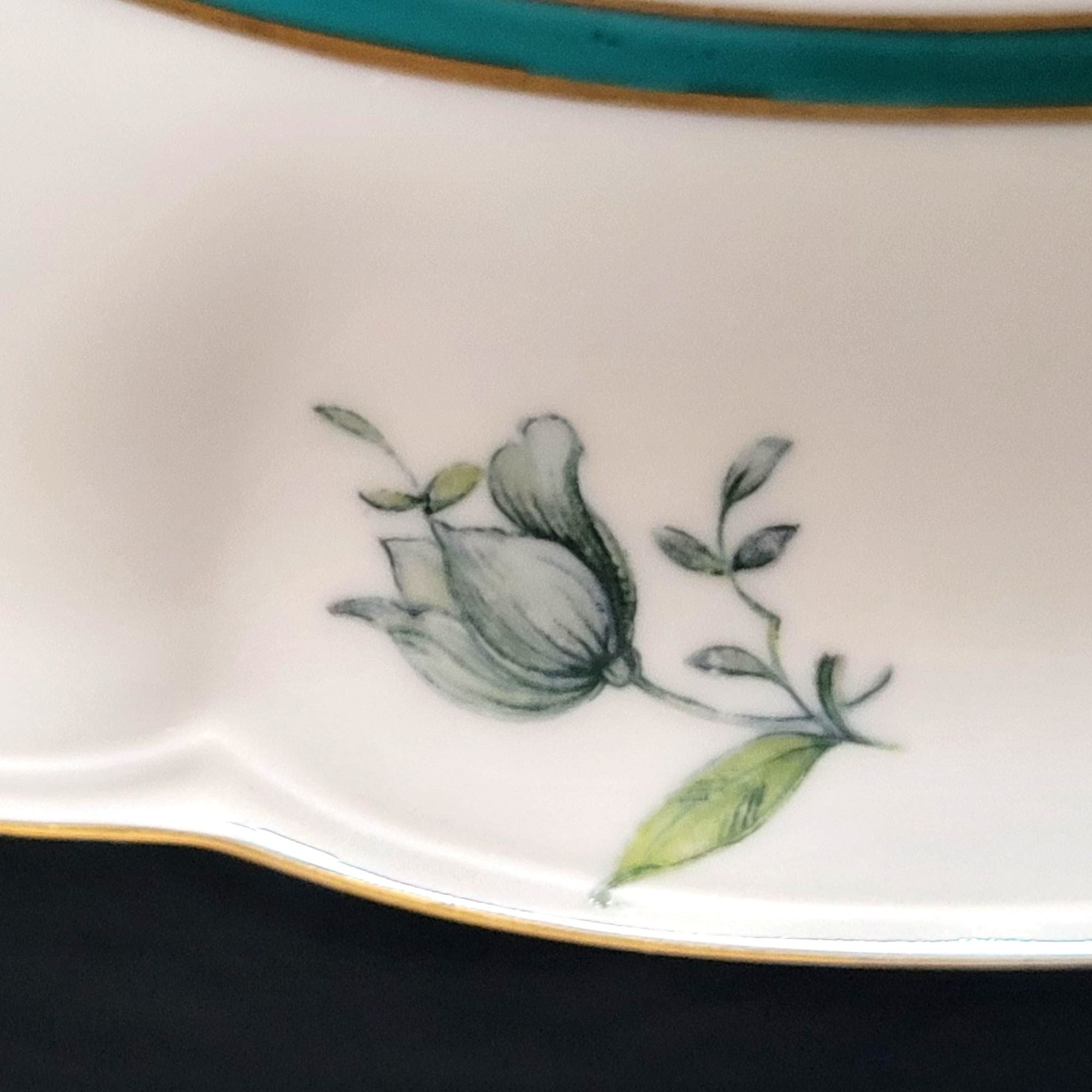 Vintage Royal Bayreuth Teal Tulip 9" Oval Vegetable Bowl Floral Design Gold Trim