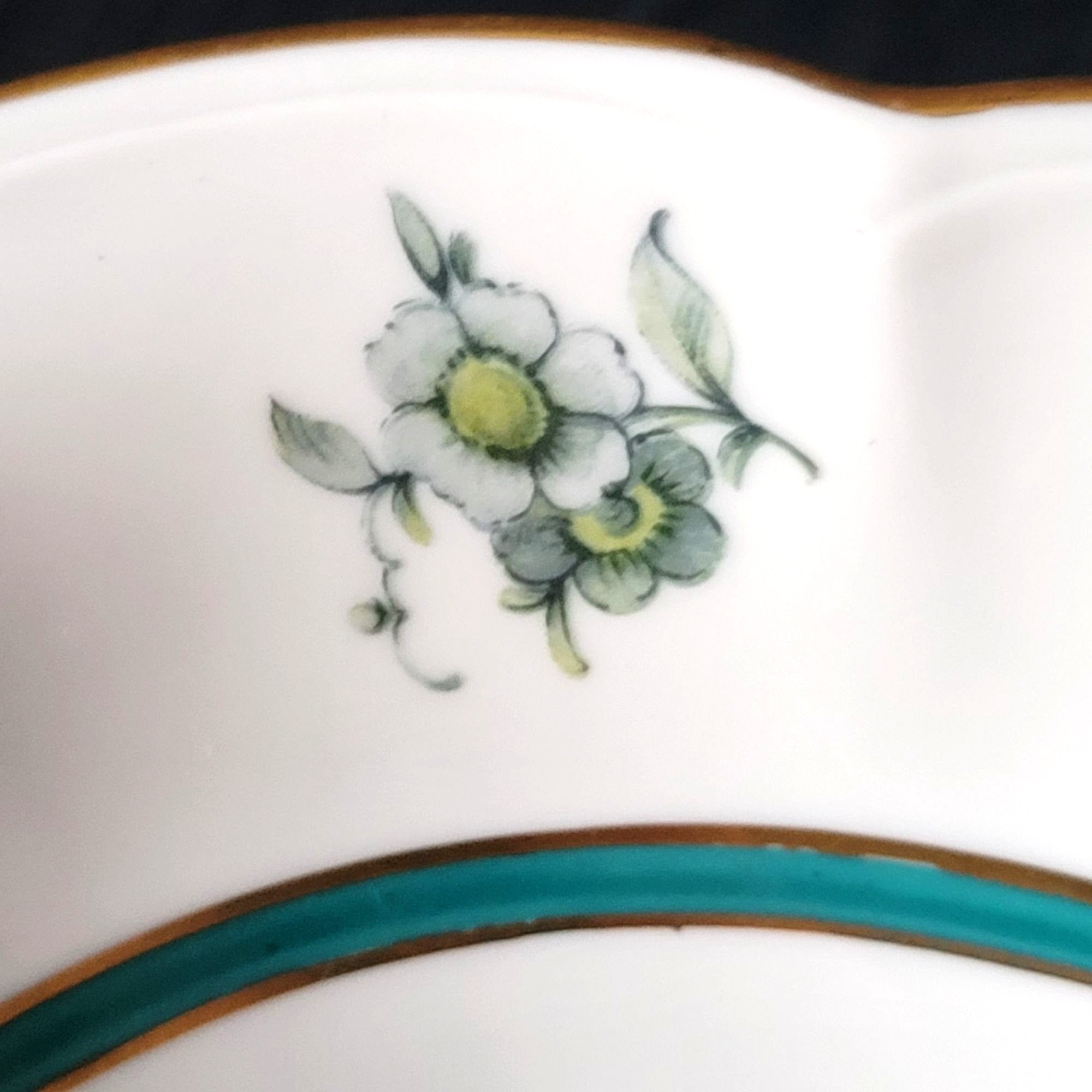 Vintage Royal Bayreuth Teal Tulip 9" Oval Vegetable Bowl Floral Design Gold Trim
