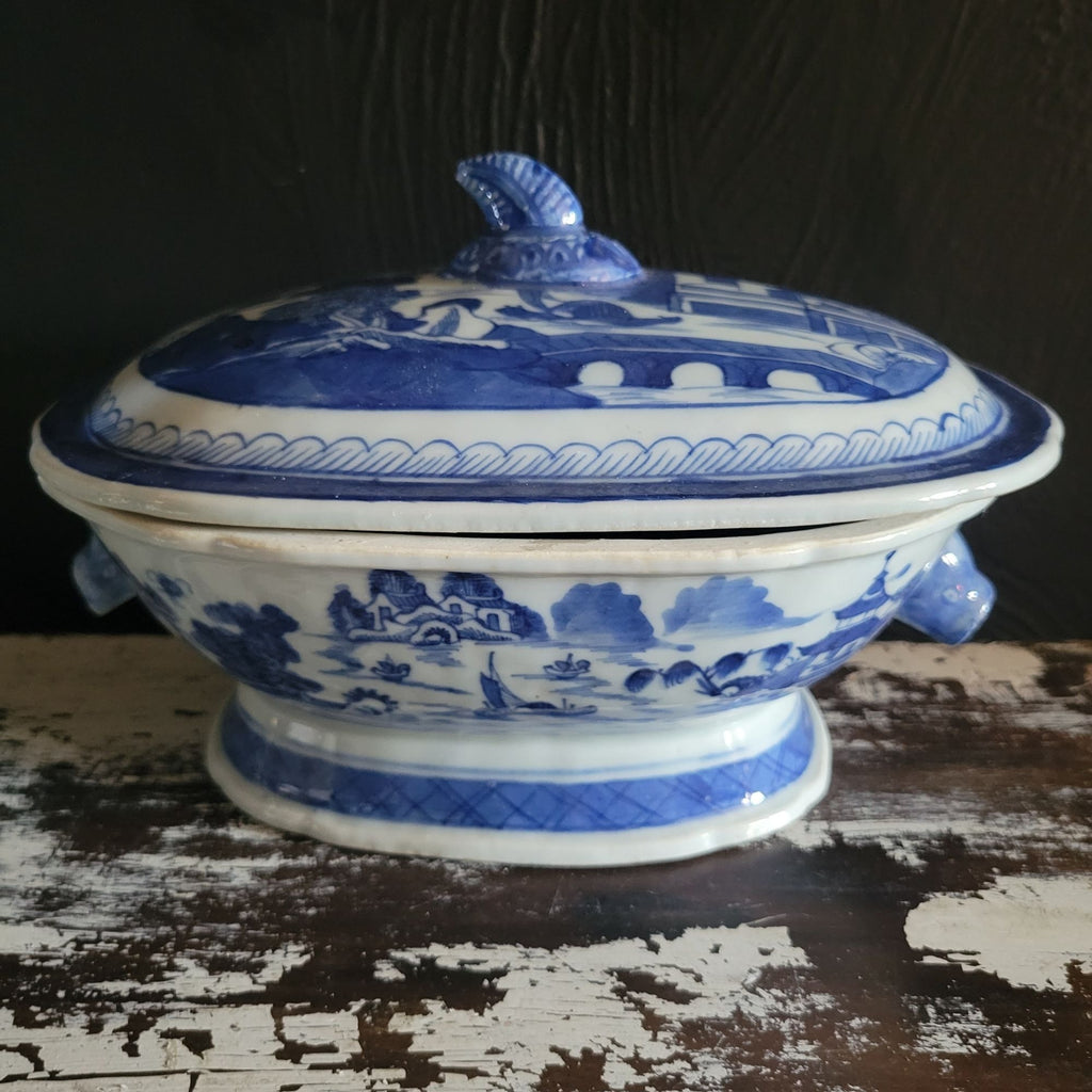 Antique Chinese Canton Blue & White Porcelain Tureen With Boar Heads *Read