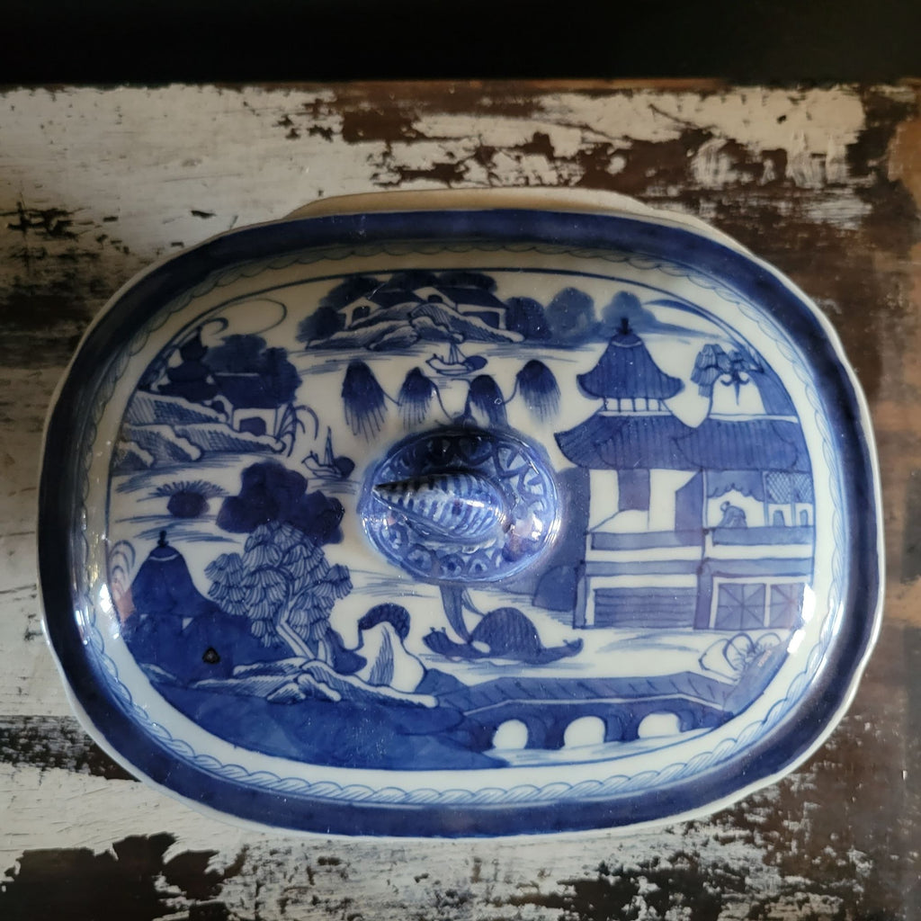 Antique Chinese Canton Blue & White Porcelain Tureen With Boar Heads *Read