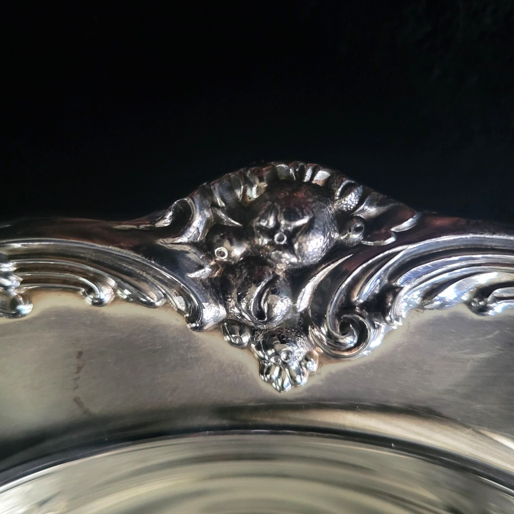 Vtg Reed & Barton King Francis Silverplate Bowl #1671 12" Ornate Floral Design
