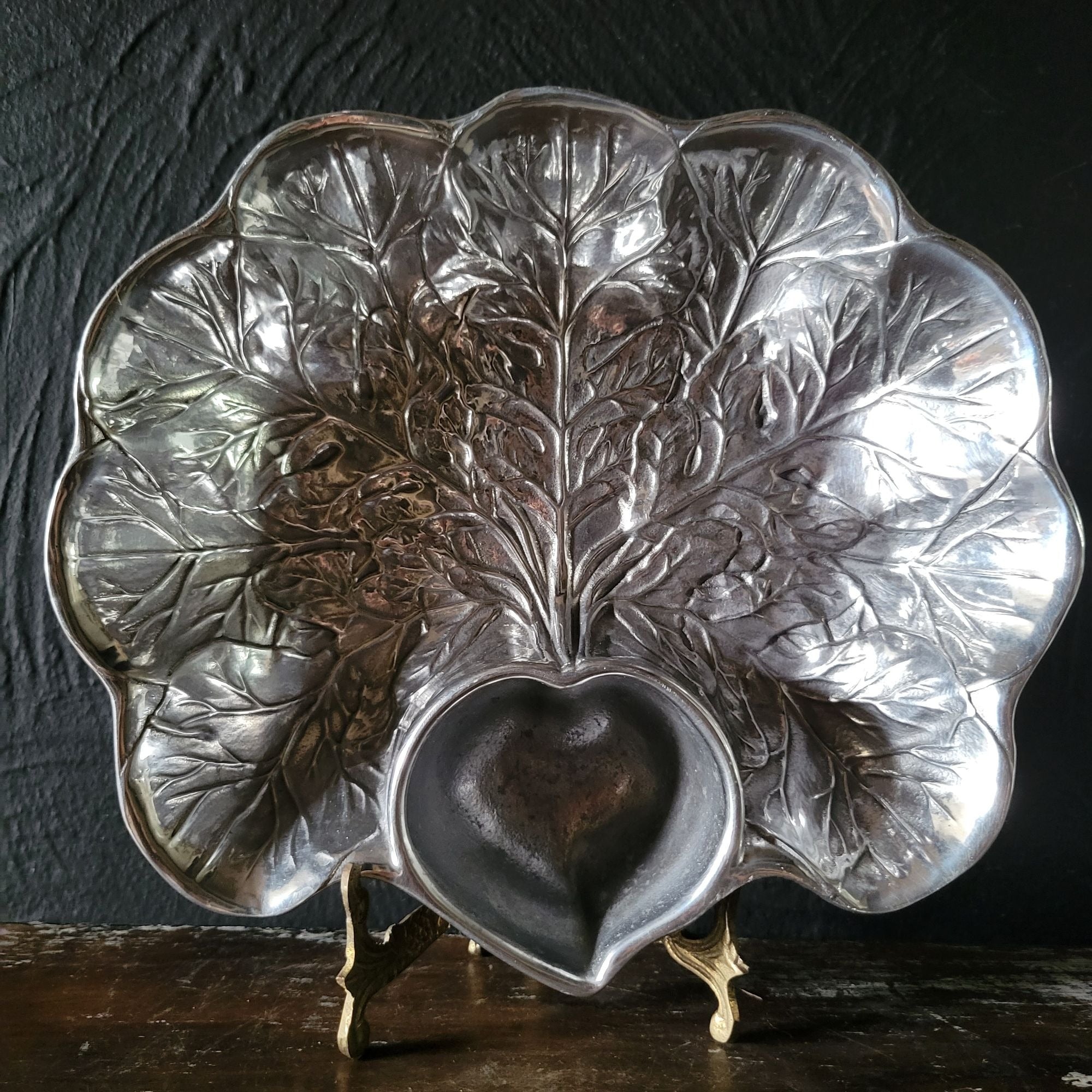 Vintage Wilton Armetale Chip & Dip Cabbage Leaf Serving Bowl Pewter