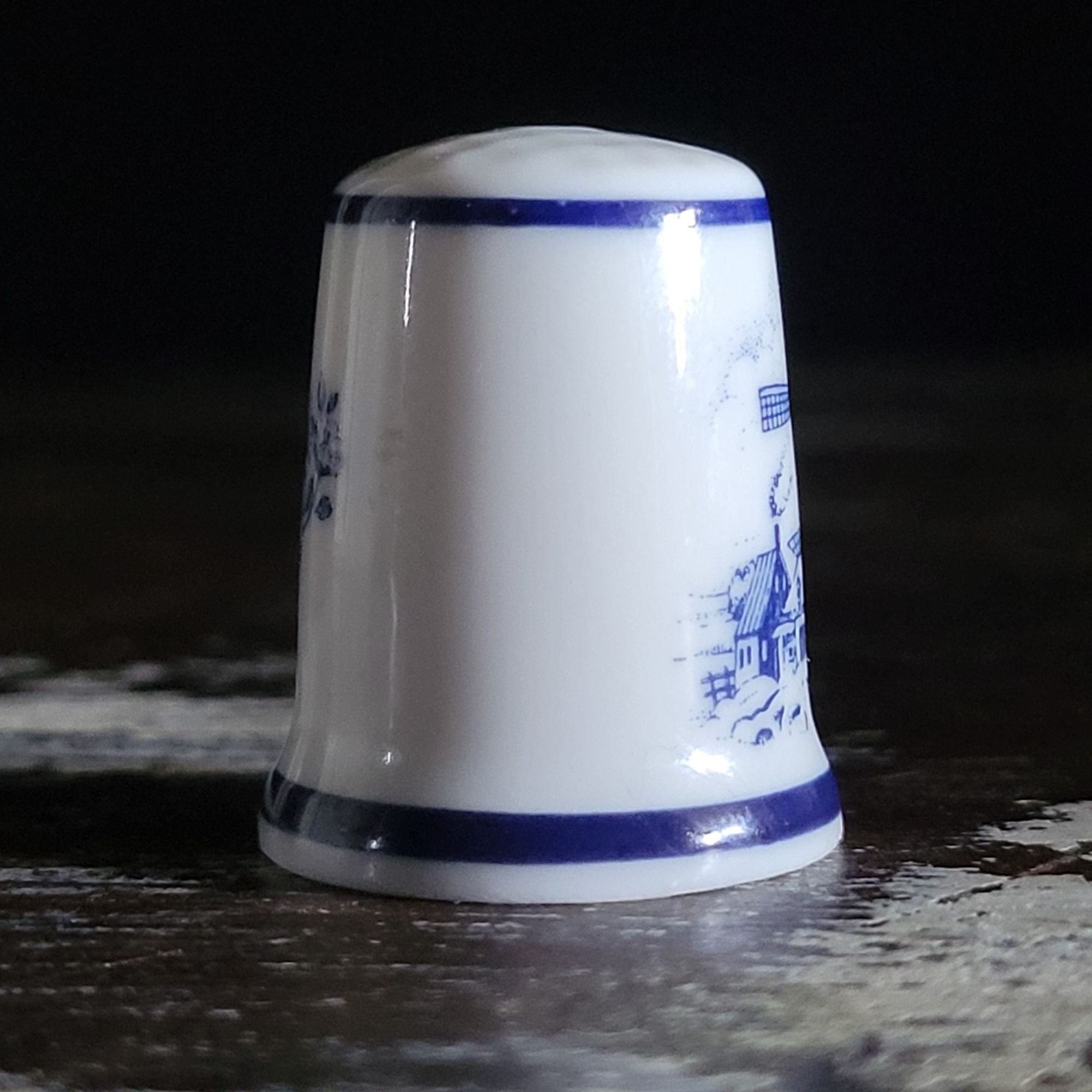 Vintage Royal Mosa Porcelain Collectors Windmill Thimble Blue and White