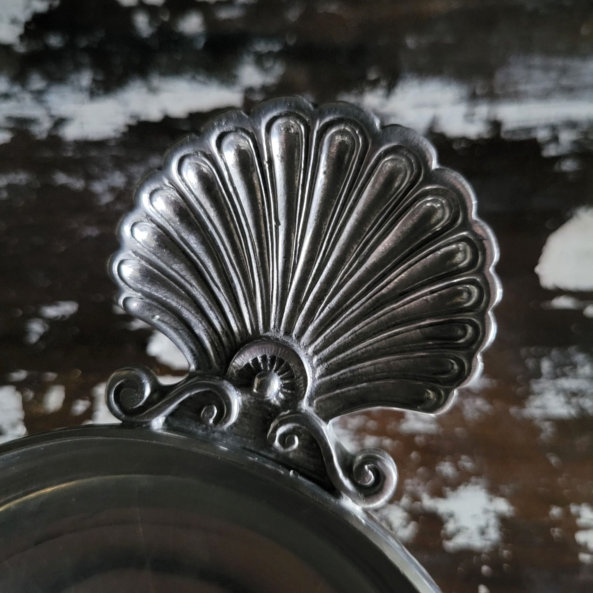 Vtg Peltro 95 Italian Pewter Bowl with Pedestal Base Ornate Shell Handle