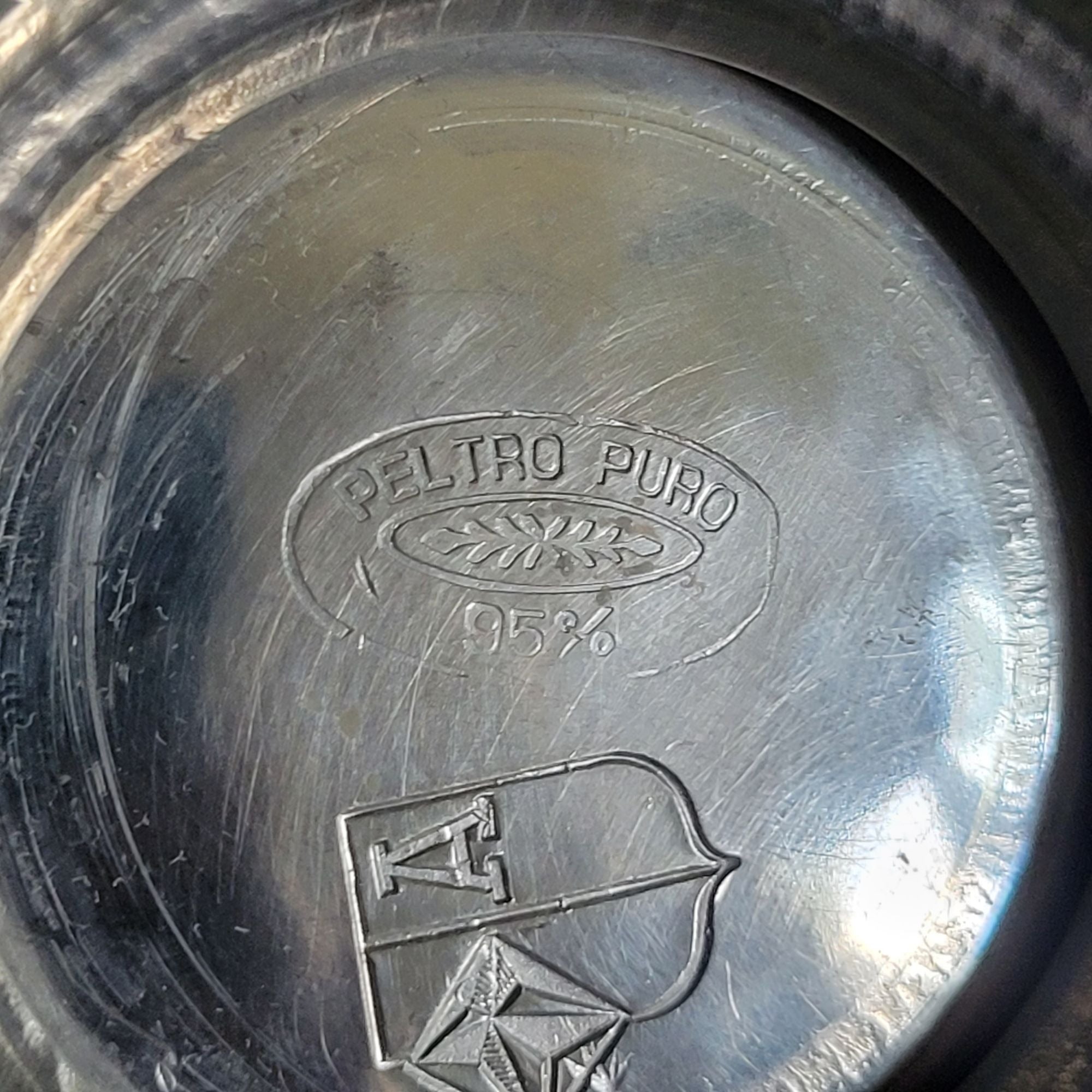 Vtg Peltro 95 Italian Pewter Bowl with Pedestal Base Ornate Shell Handle
