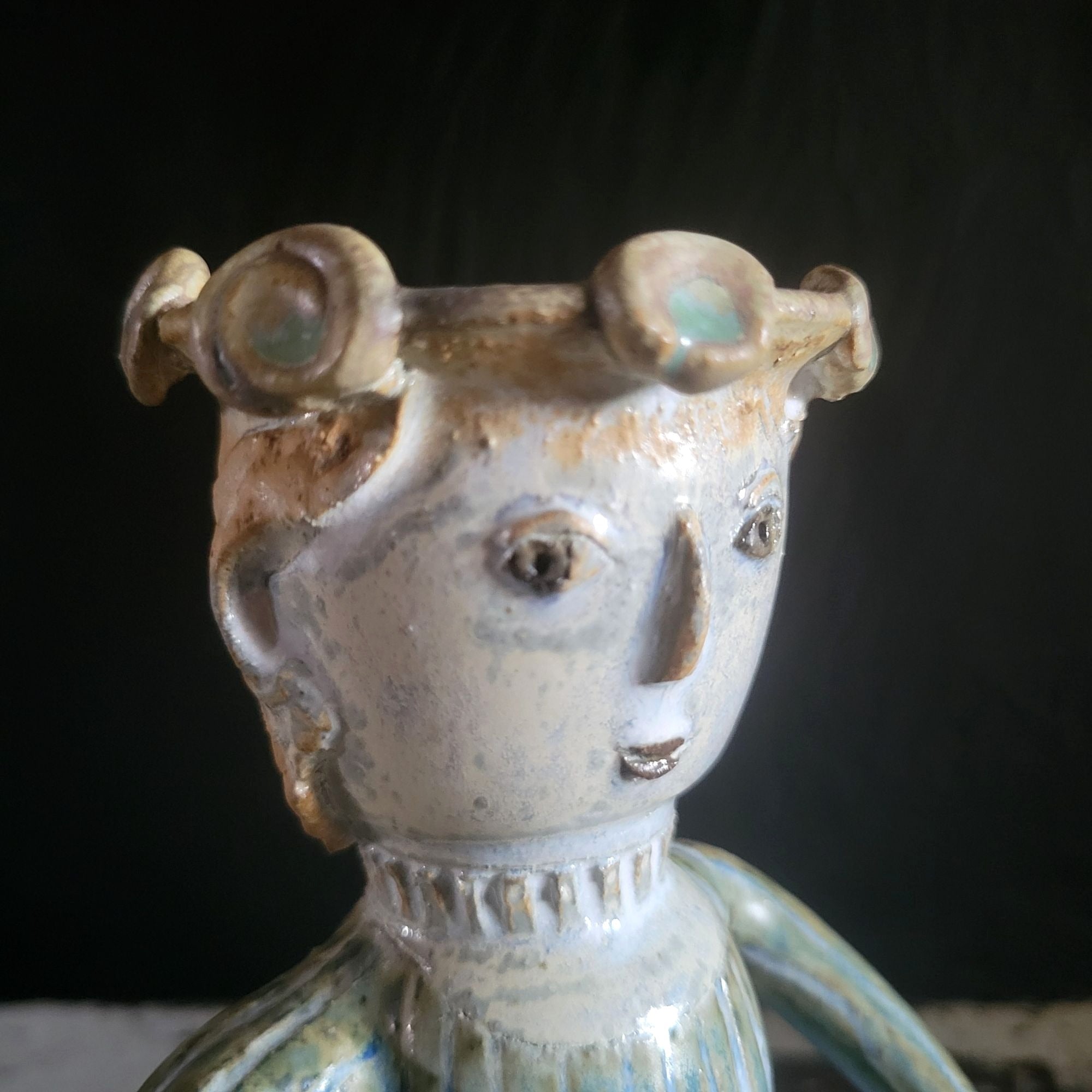 Clay Bay Pottery Figure Vase Girl With Crown Signed By Jeanne Svien Aurelius
