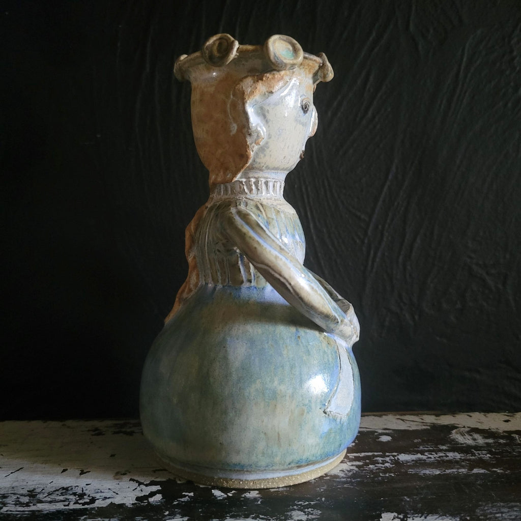 Clay Bay Pottery Figure Vase Girl With Crown Signed By Jeanne Svien Aurelius