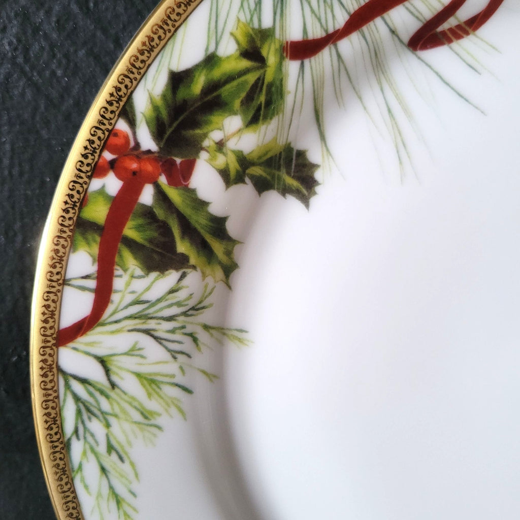 Charter Club Fashion Buffet Plate Gold Trim Holly and Pine Christmas Plate 11.5"