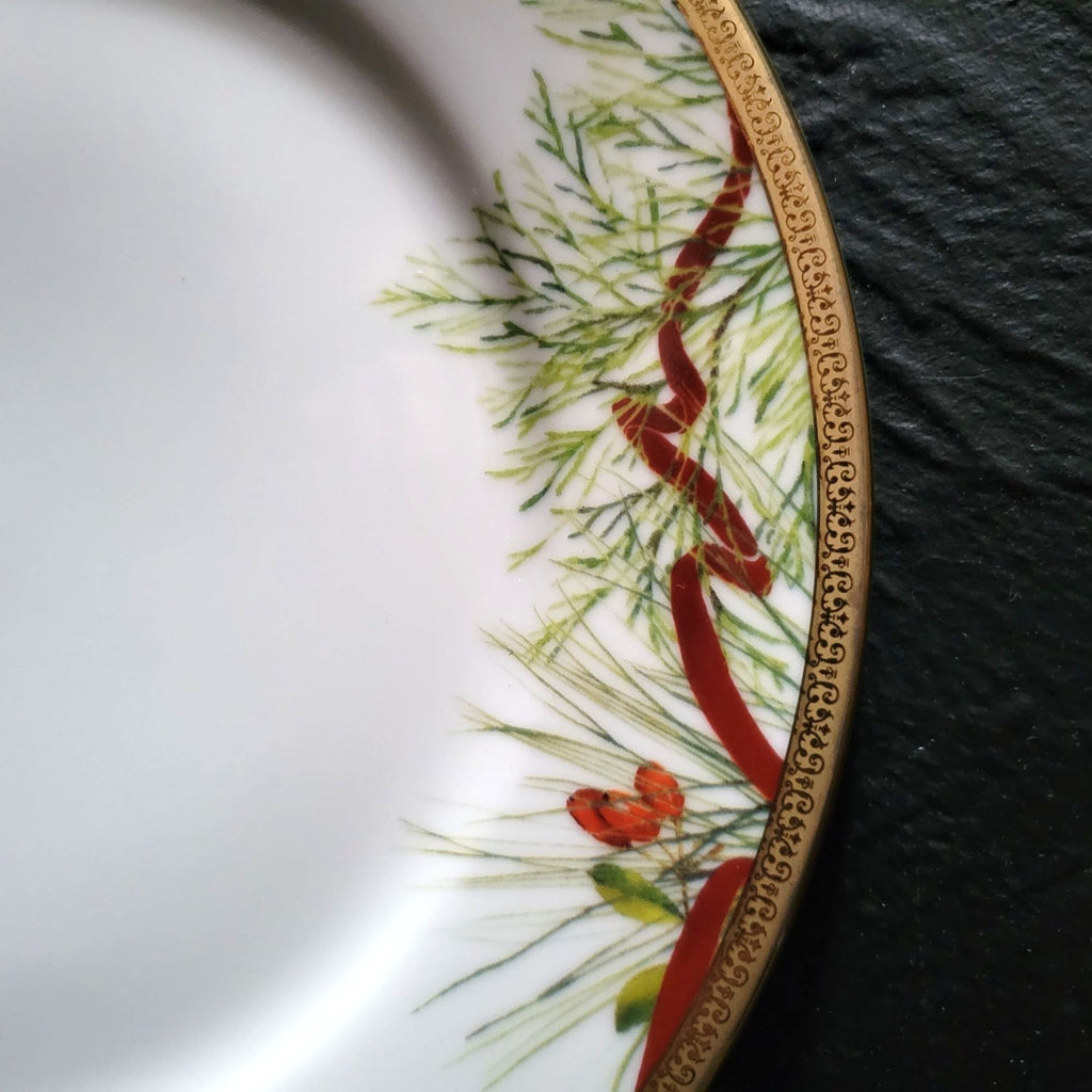 Charter Club Fashion Buffet Plate Gold Trim Holly and Pine Christmas Plate 11.5"