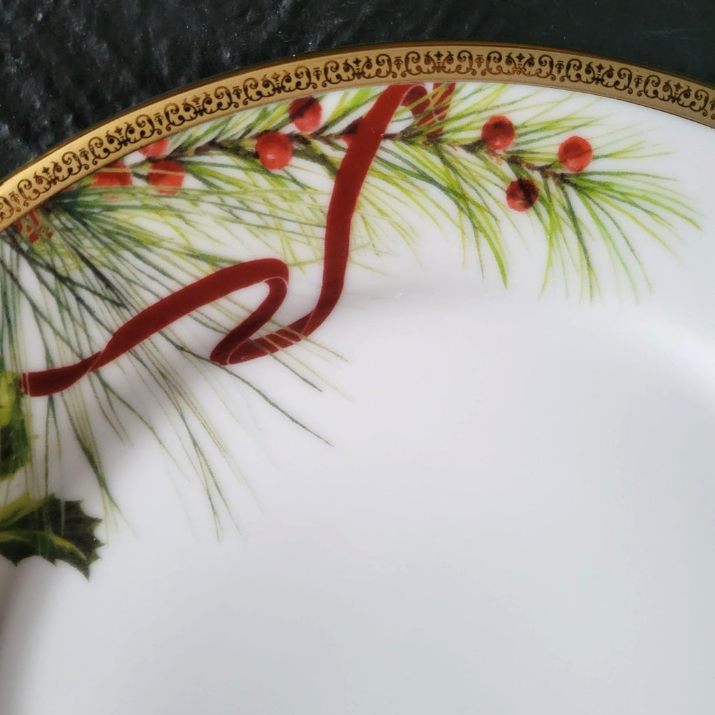 Charter Club Fashion Buffet Plate Gold Trim Holly and Pine Christmas Plate 11.5"