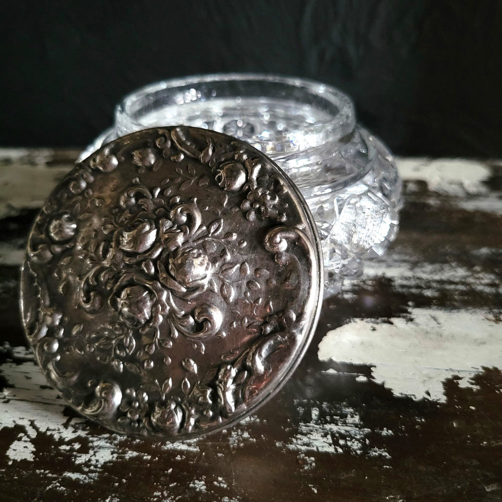 Vintage Gorham Crystal Vanity Jar With Silverplate Repoussé Rose Design Lid