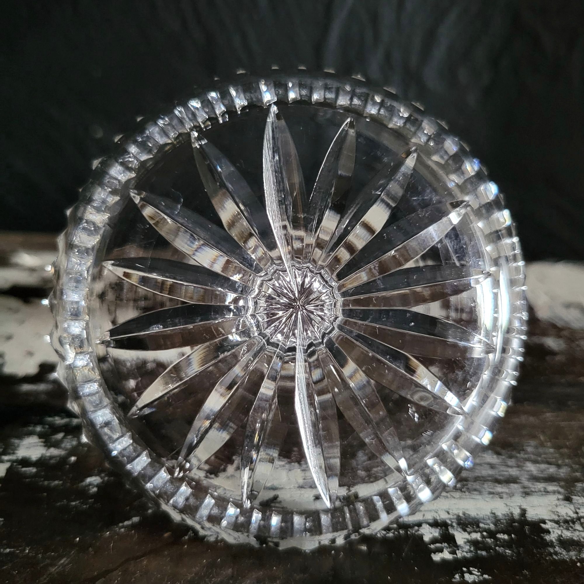 Vintage Crystal Ring Holder Jewelry Organizer With Starburst Pattern Tall Stem