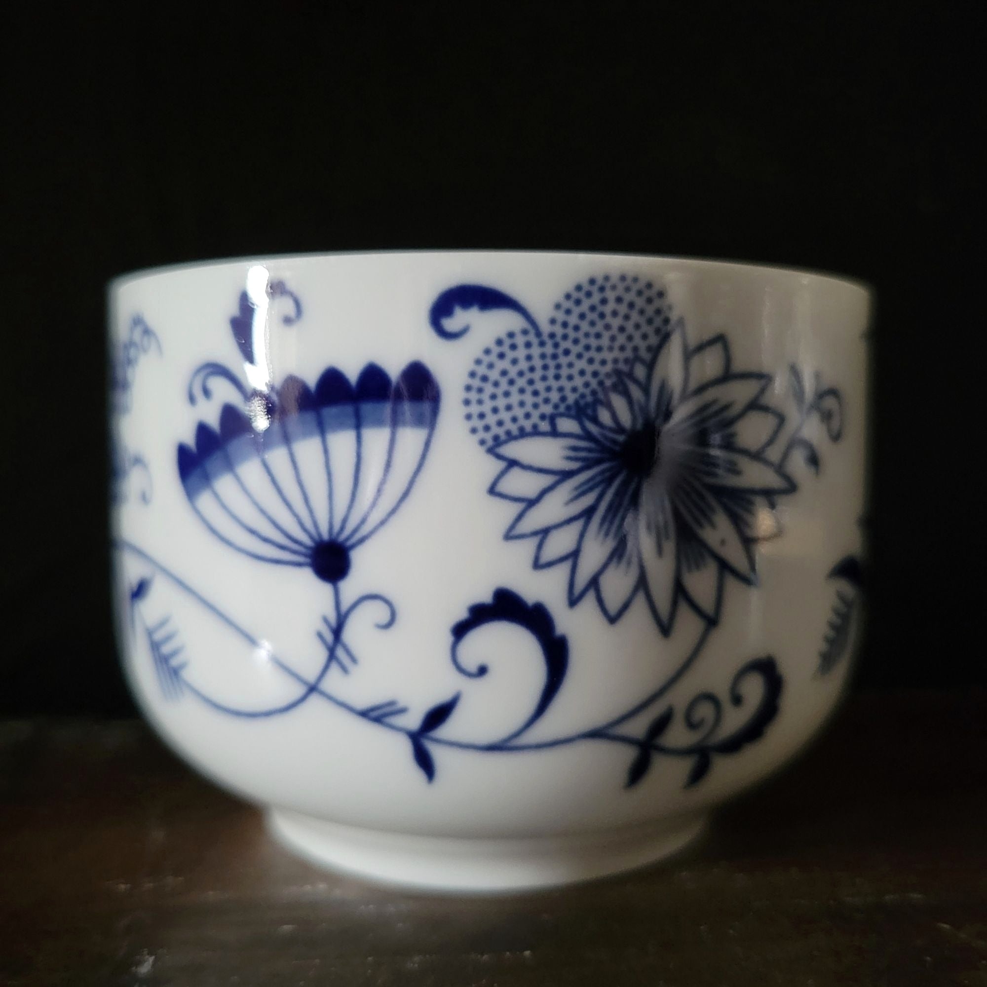 Small Antique Oscar Schaller Winterling Bavaria Blue Onion Porcelain Bowl