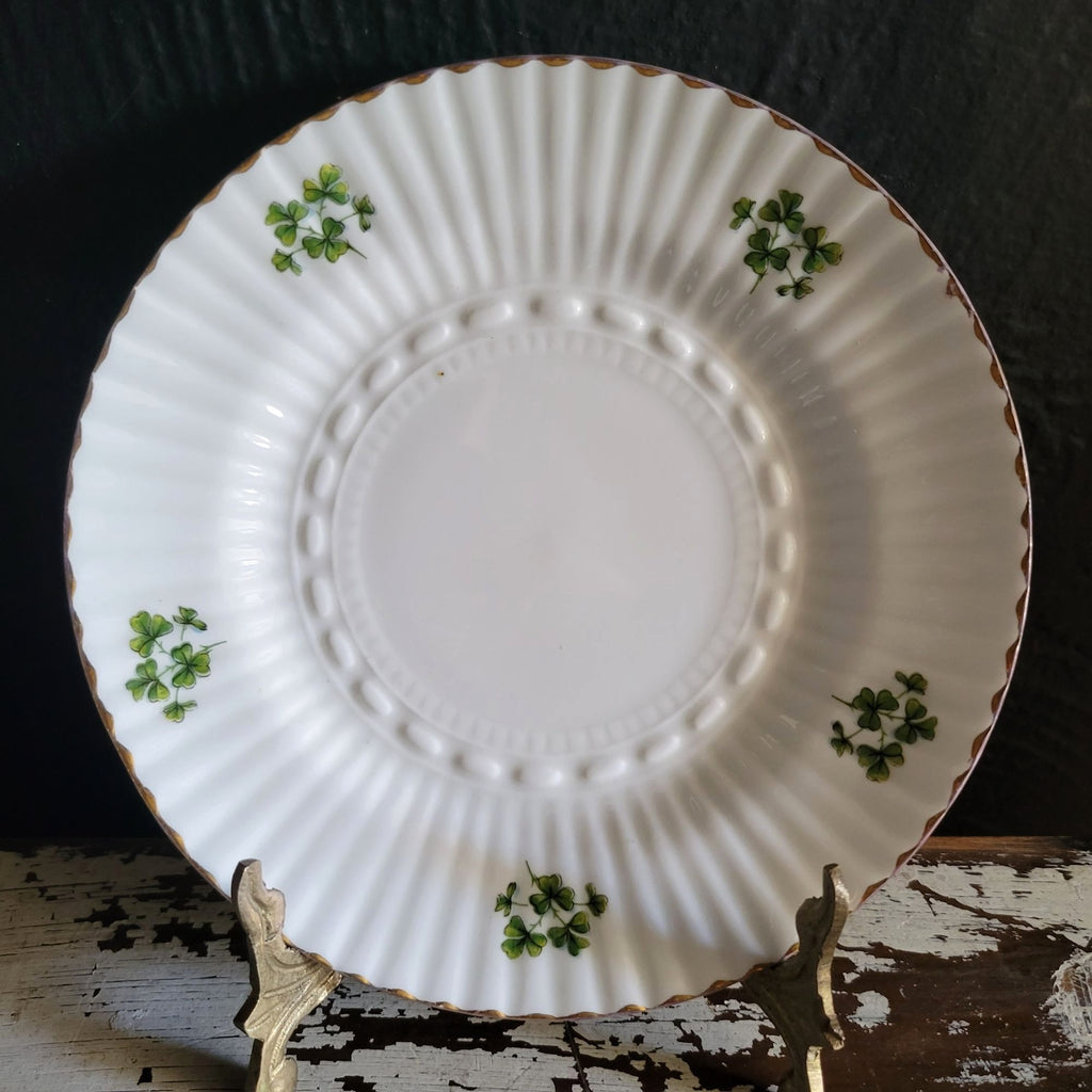 Vtg Royal Stuart Bread Plate Shamrock Clover Design Gold Trim St. Patricks Day