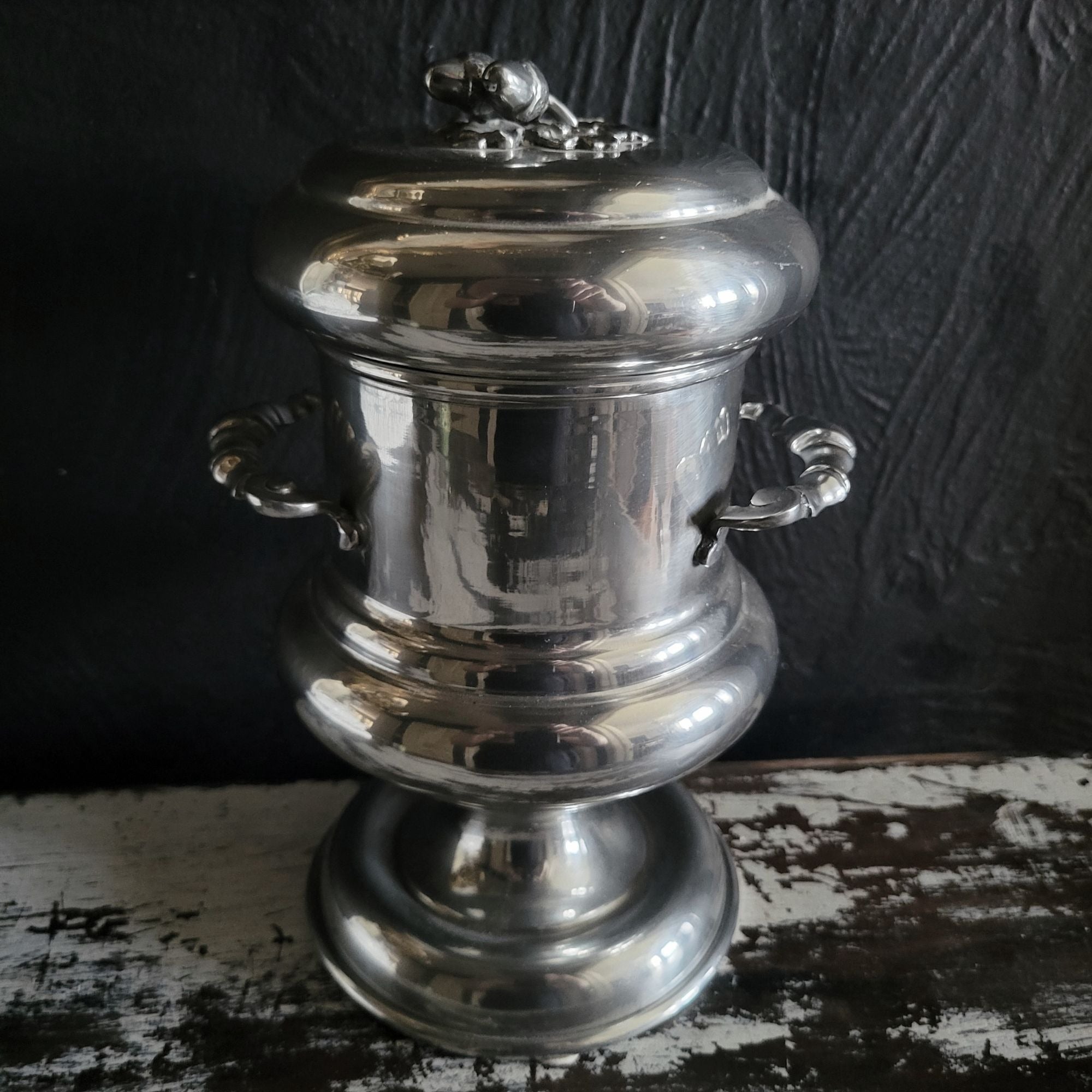 Vtg Peltro Pewter Canister With Acorn Finial and Double Handles Made in Italy