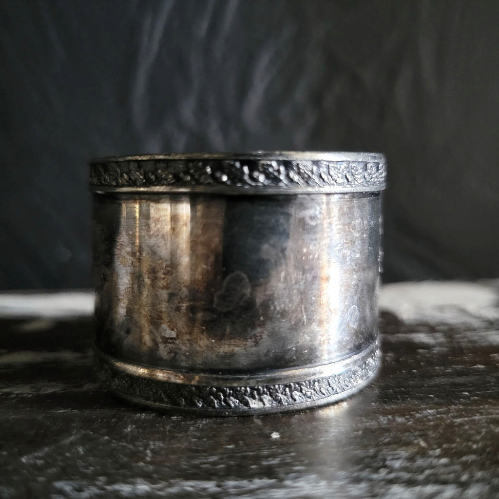 Antique Victorian Silver Plate Napkin Ring With Floral Pattern Engraving