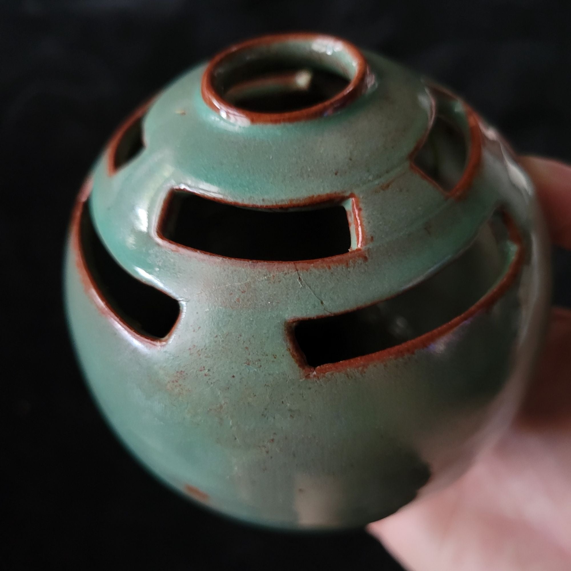 Job Negeim Green Glazed Cape Cod Studio Art Pottery Vase 3.75" Signed *Read