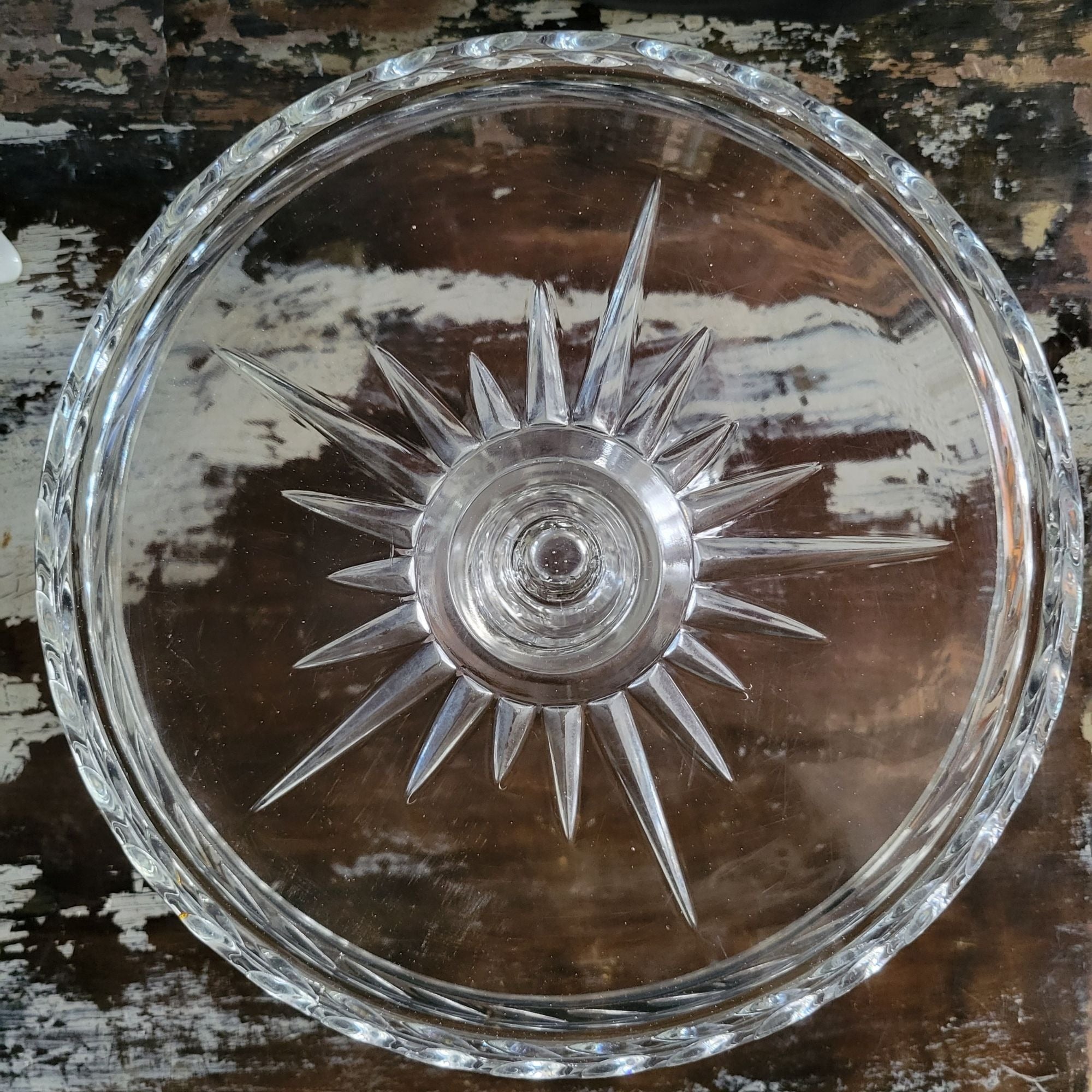 Vintage Indiana Laurel Pattern Glass Cake Stand With Pedestal and Rum Well