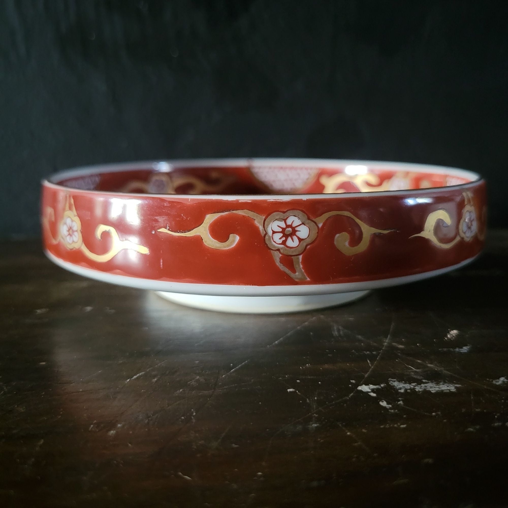 Vintage Gold Imari Japan Hand-Painted Porcelain Shallow Bowl Iron Red and Gold