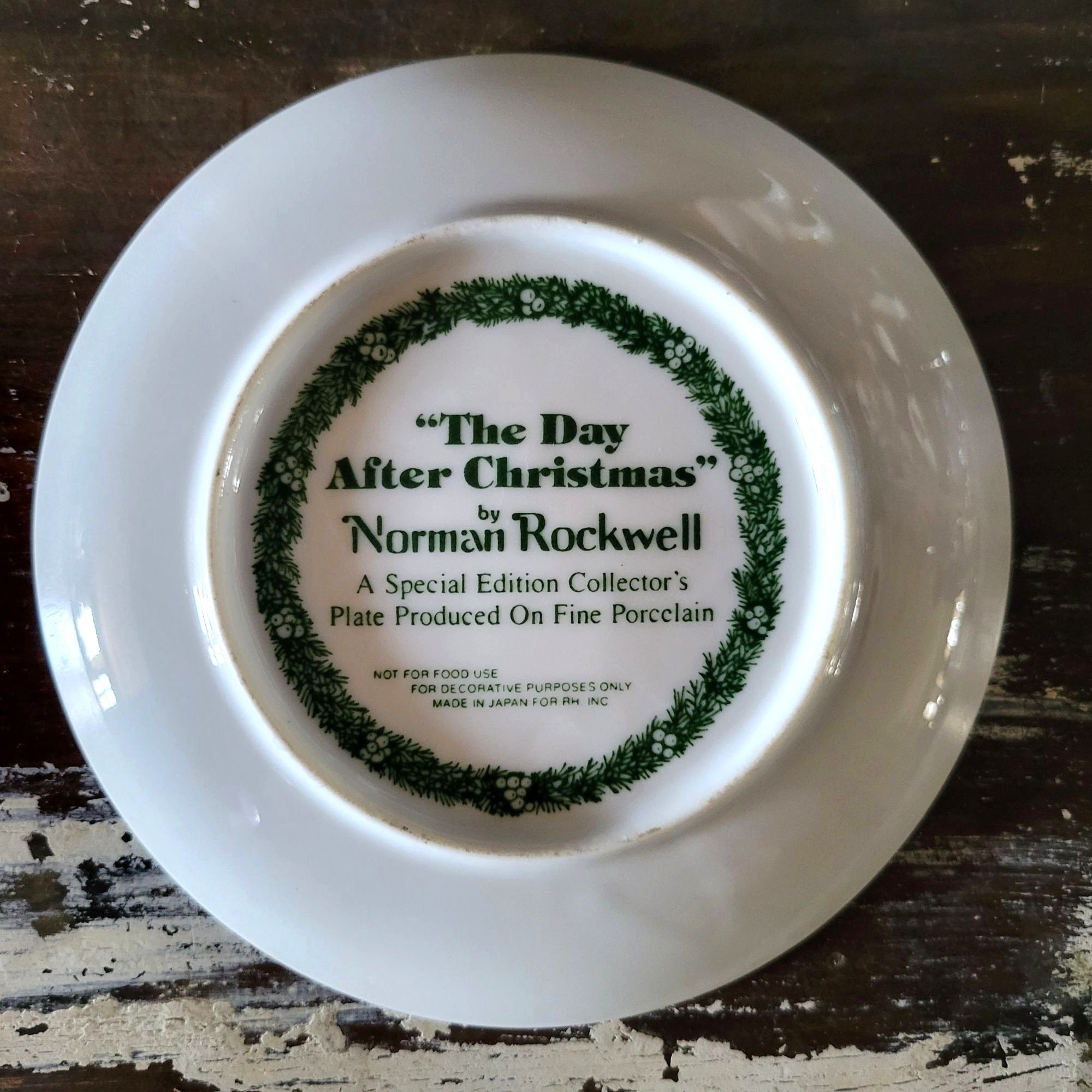 Vintage Norman Rockwell Santa "The Day After Christmas" Collector's Plate