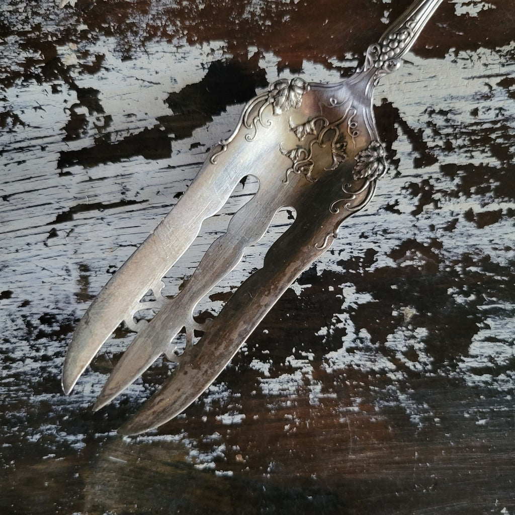 Antique Rogers Bro A1 1847 Silverplate Pierced Pastry/Cake Serving Fork 7.5"