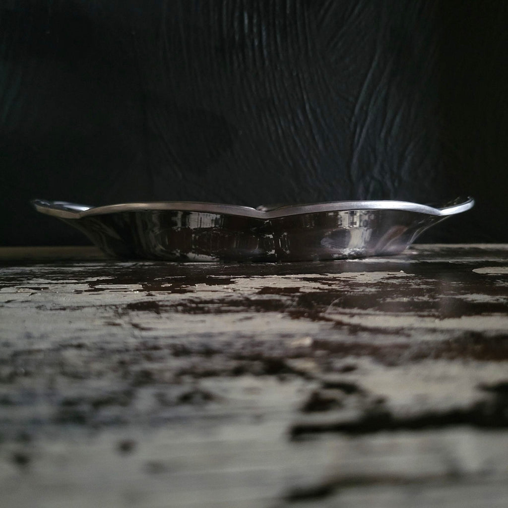 Lenox Butlers Pantry 9.125" Oval Metal Serveware Small Tray