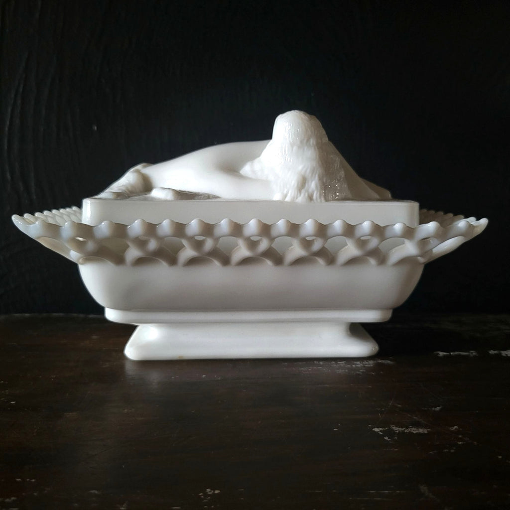 Vintage Westmoreland Bird and Hand White Milk Glass Box Glove Box with Lid