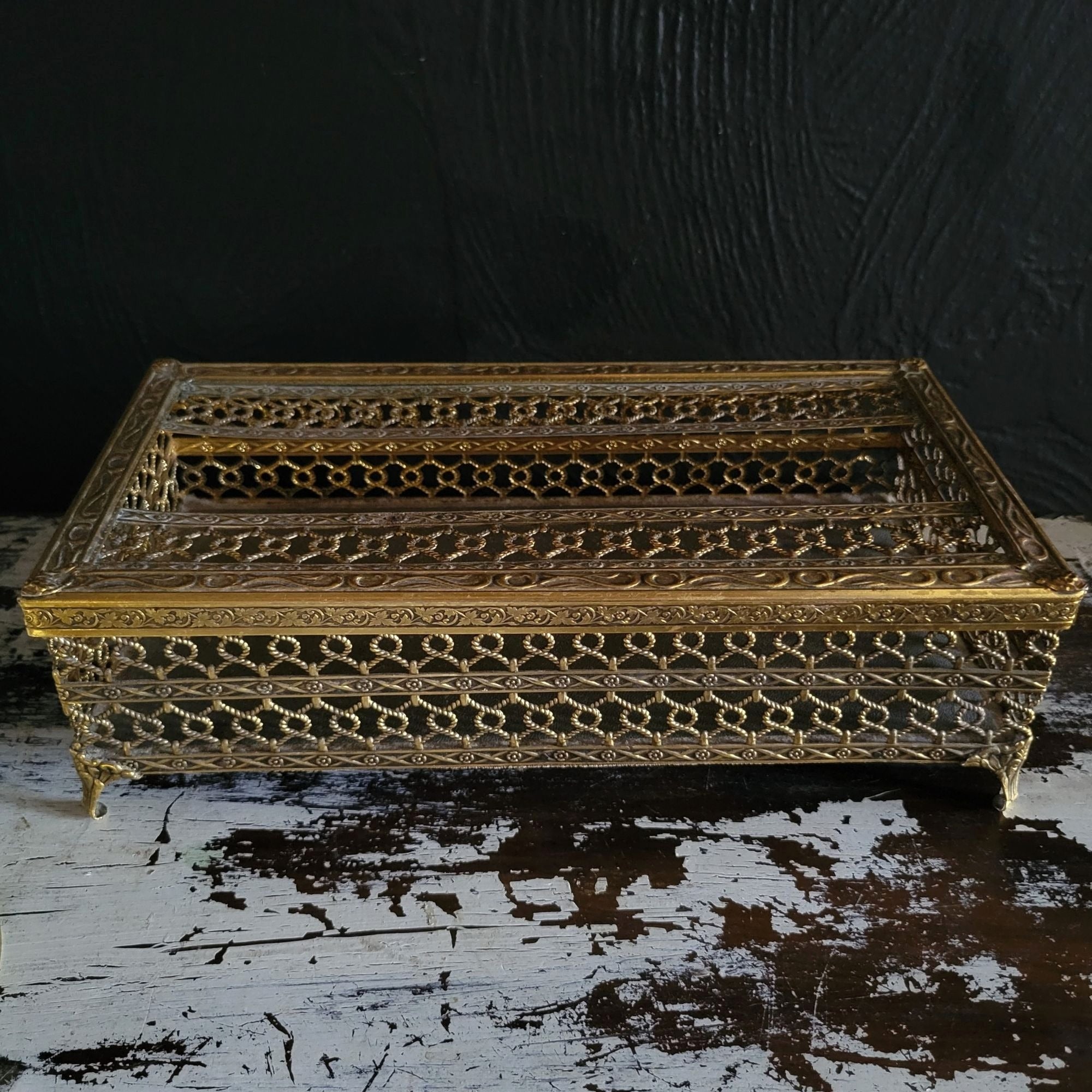 Vintage Hollywood Regency Filigree Footed Tissue Box Holder Rectangular