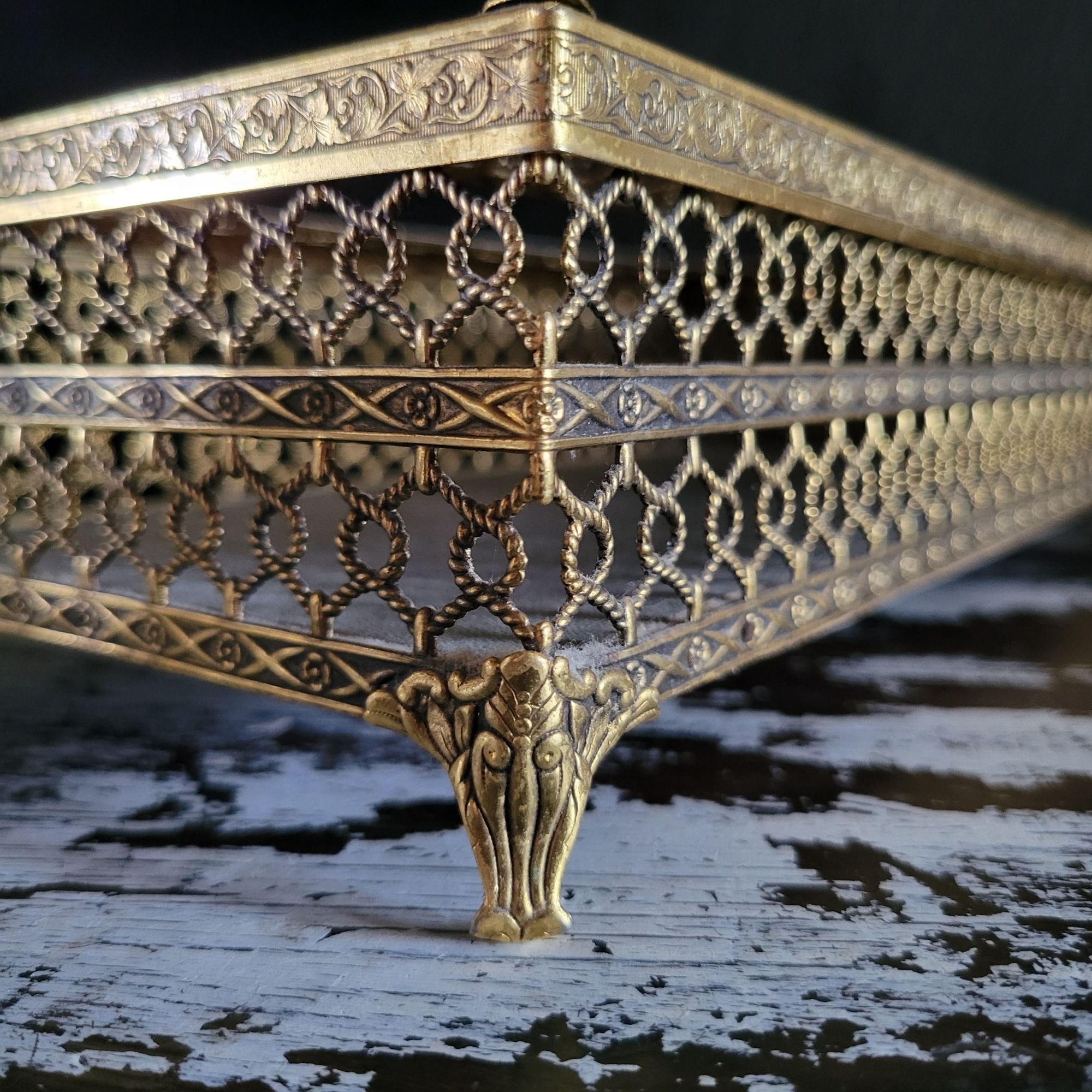 Vintage Hollywood Regency Filigree Footed Tissue Box Holder Rectangular