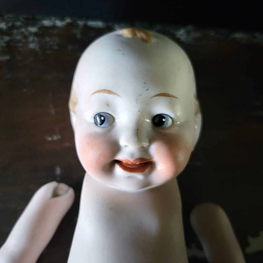 Antique German Bisque "Wide Awake" Doll w/ Side Glance Eyes & Jointed Arms 8"