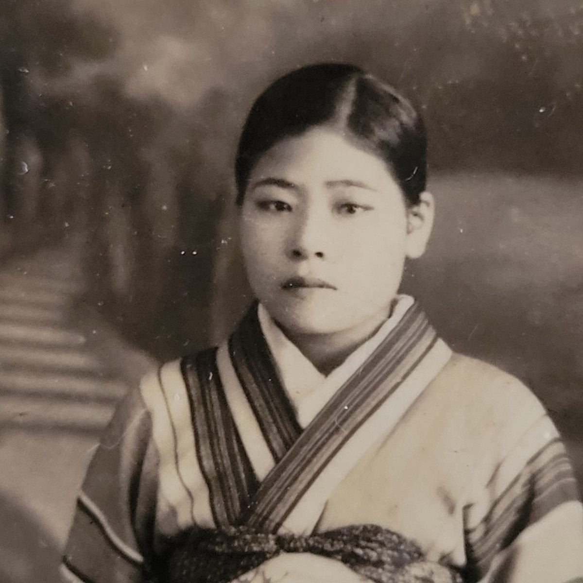 Antique Black-And-White Pre-WWII Japanese Women In Kimonos Photograph Set