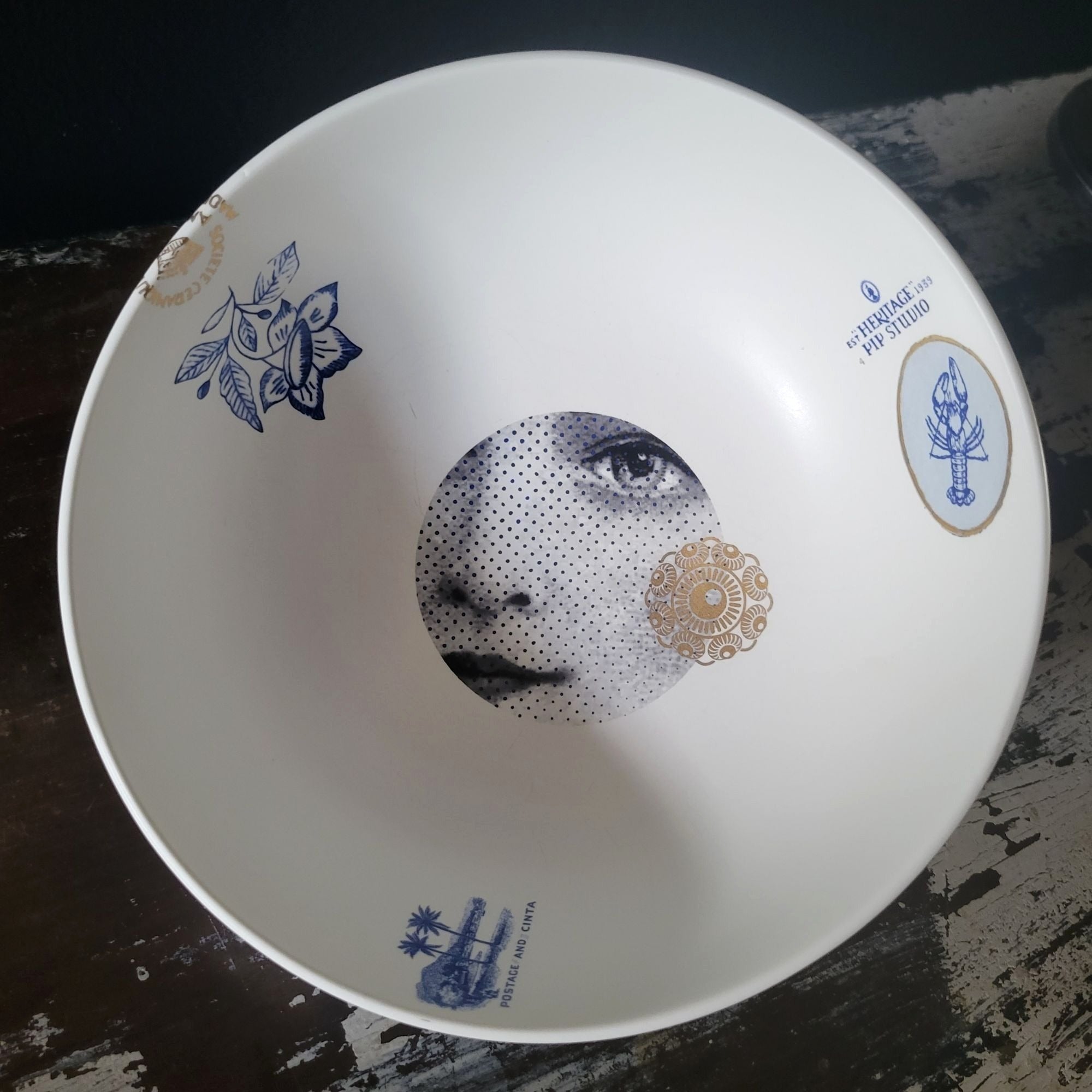 Large Pip Studio Heritage Blue and White Bowl Female Portrait Center