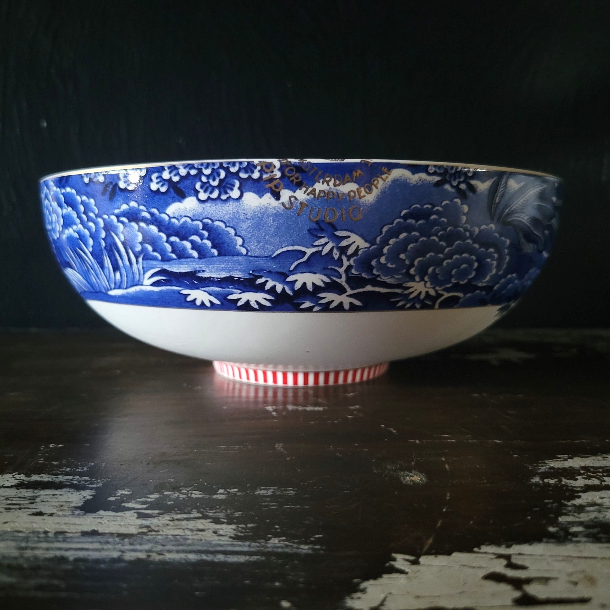 Large Pip Studio Heritage Blue and White Bowl Female Portrait Center