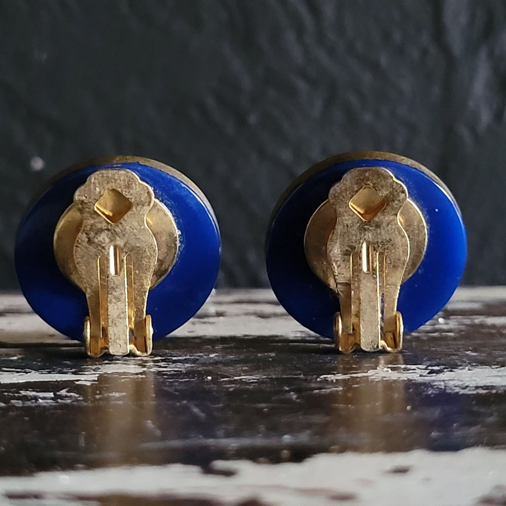 Vintage Female Portrait Clip-On Earrings Lucite With Gold-Tone Frame