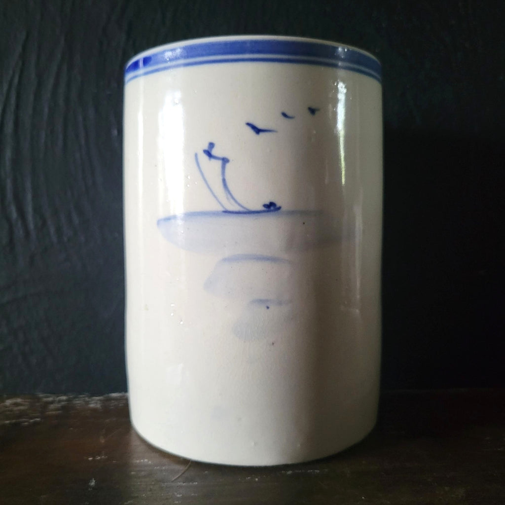 Large Vtg Chinese Brush Pot, Blue and White Chinoiserie Utensil Holder 5.5"