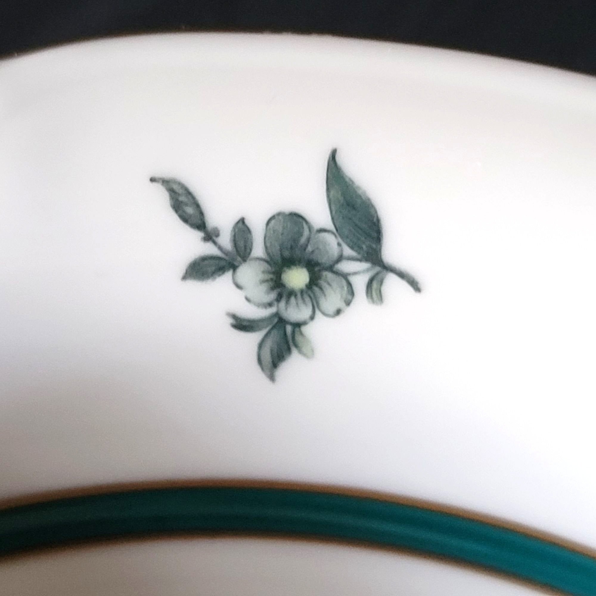 Vintage Royal Bayreuth Teal Tulip Coupe Bowl 7.625" Floral Design With Gold Trim