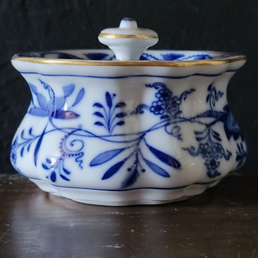 Antique Meissen Blue Onion Hand Painted Porcelain Inkwell Blue and White