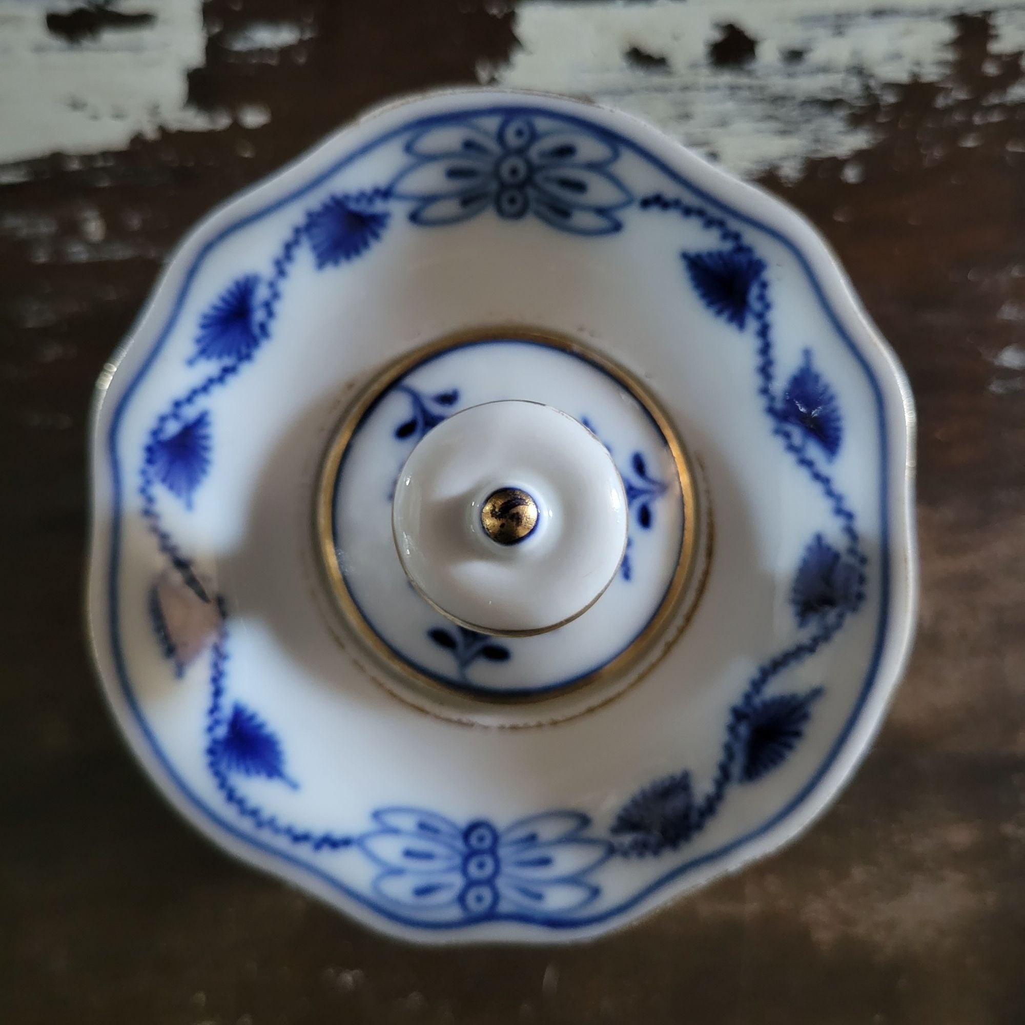 Antique Meissen Blue Onion Hand Painted Porcelain Inkwell Blue and White