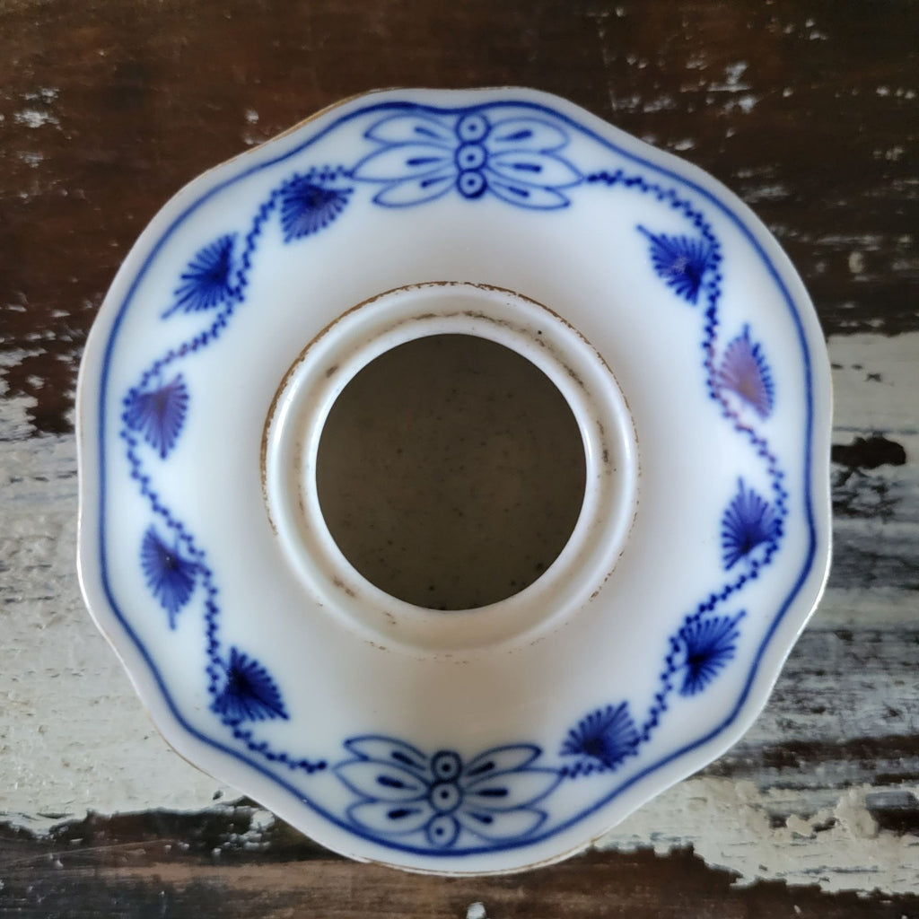 Antique Meissen Blue Onion Hand Painted Porcelain Inkwell Blue and White