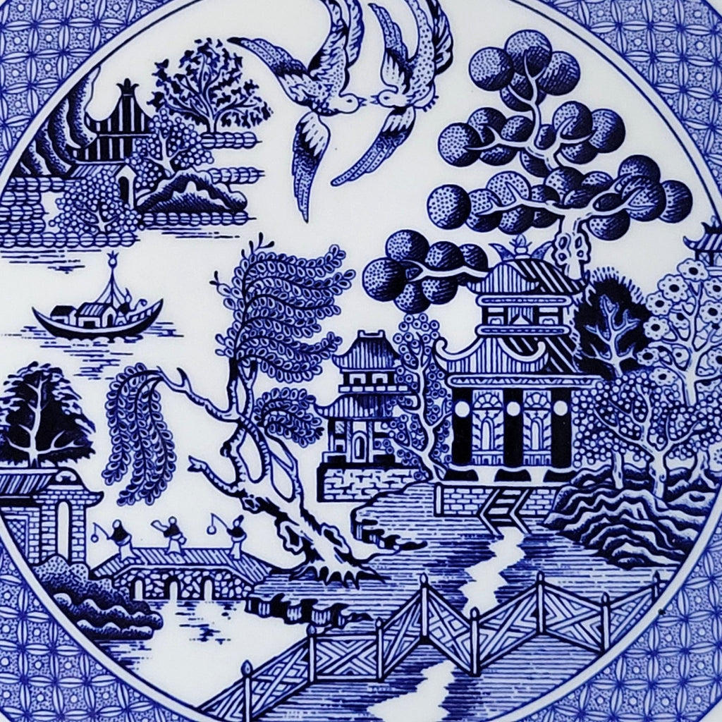 Vtg Arklow Ireland Blue Willow Dinner Plate 10.5", Blue & White Grandmillennial
