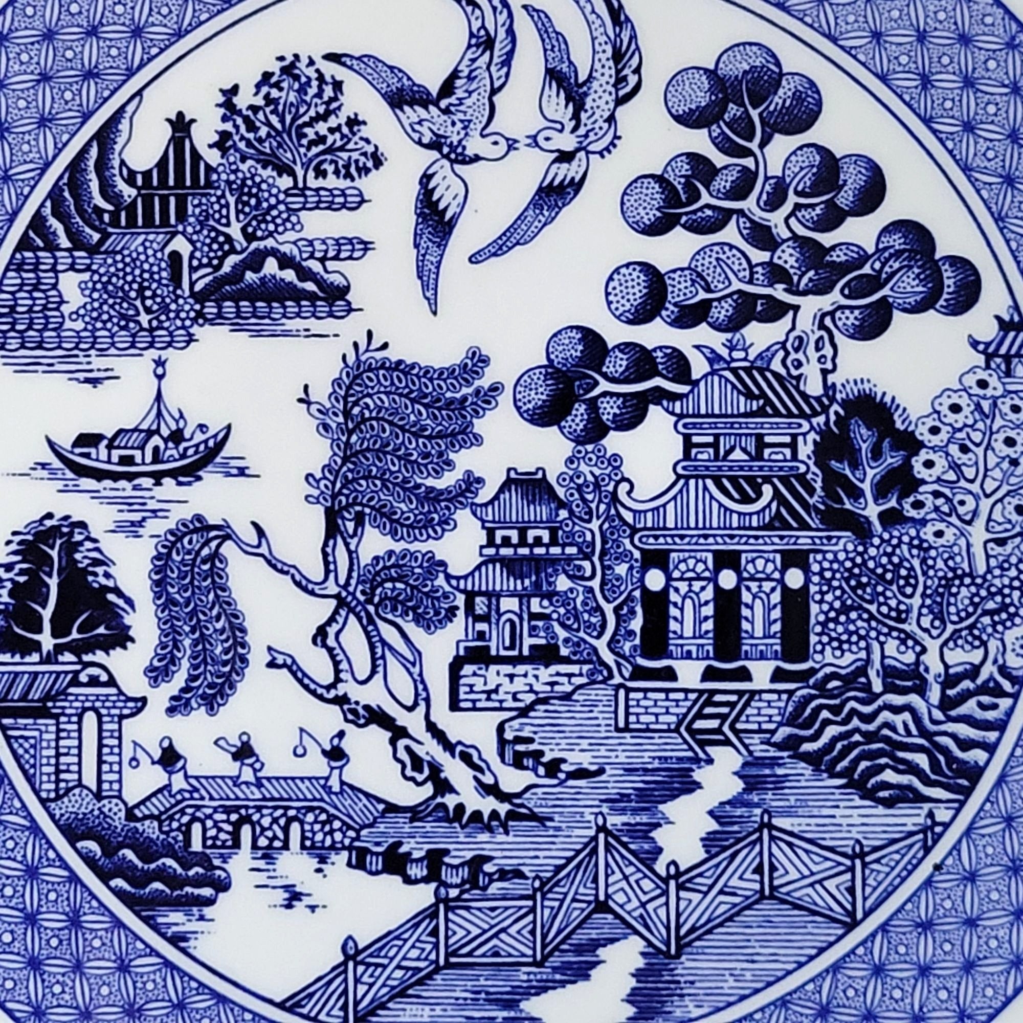 Vtg Arklow Ireland Blue Willow Dinner Plate 10.5", Blue & White Grandmillennial